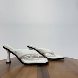 New Womens Circus NY By Sam Edelman Skeet White Thong Heel Sandals Size 6 M NWOB